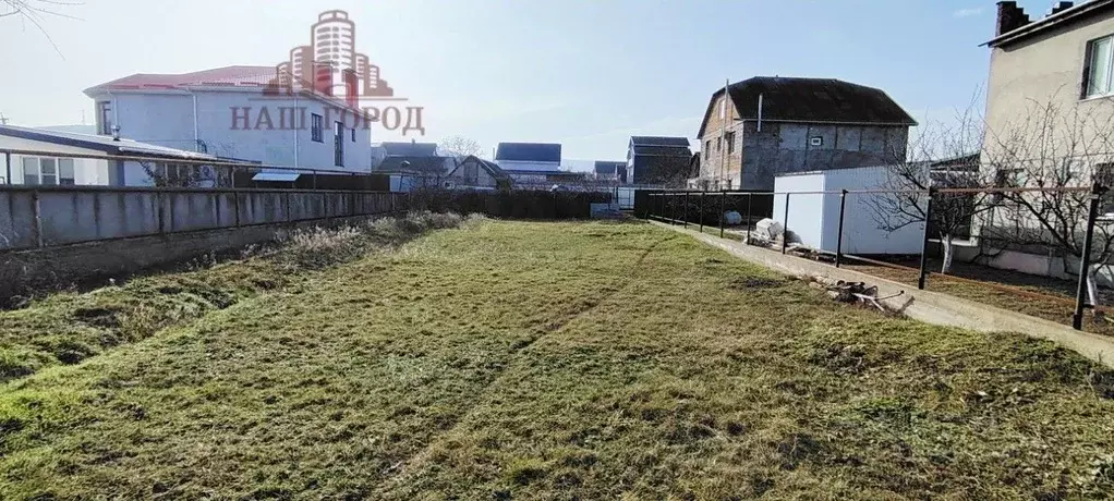 Участок в Крым, Феодосия муниципальный округ, с. Ближнее ул. ... - Фото 1