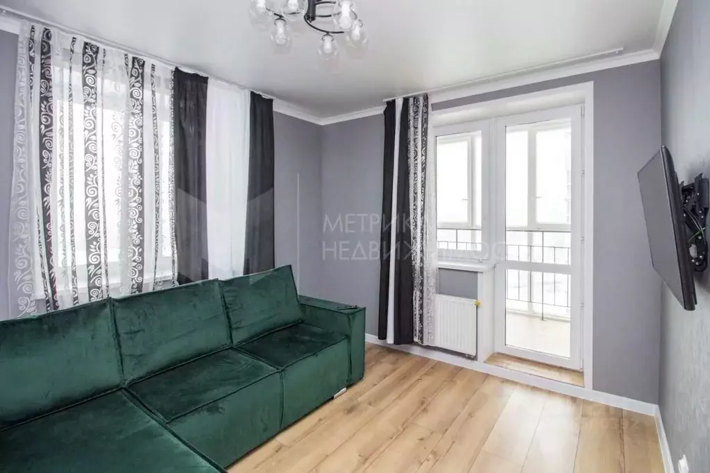 1-к кв. Тюменская область, Тюмень Дамбовская ул., 25к1 (33.4 м) - Фото 1