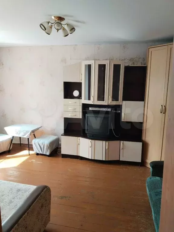 Комната 29,4 м в 4-к., 2/2 эт. - Фото 0