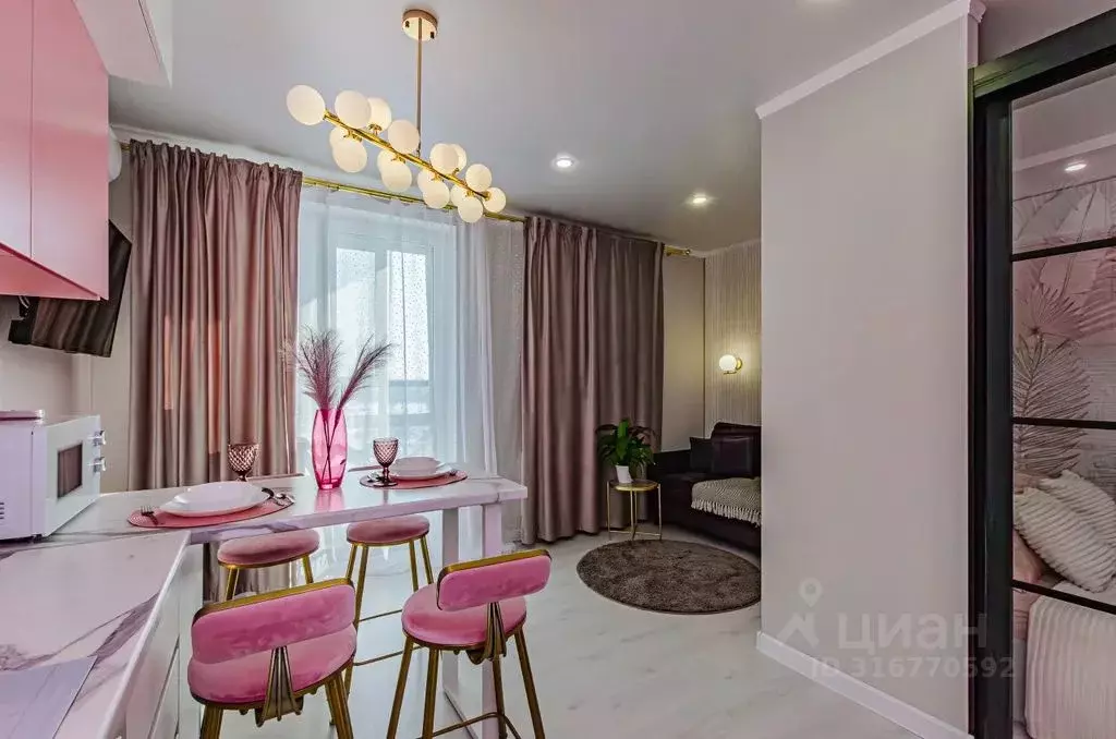 Студия Татарстан, Казань ул. Рауиса Гареева, 111к1 (34.0 м) - Фото 1
