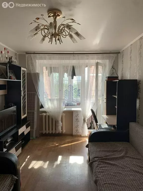 2-комнатная квартира: Чебоксары, Цивильская улица, 13 (40.7 м) - Фото 1