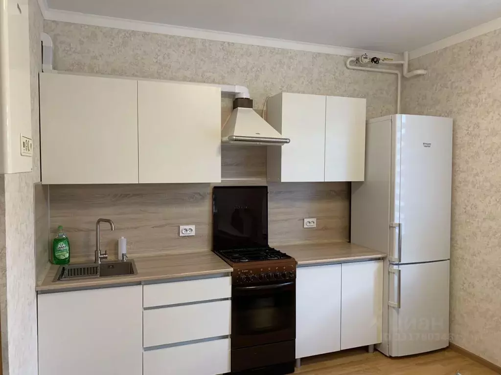 2-к кв. Белгородская область, Белгород ул. Газовиков, 5 (56.0 м) - Фото 1