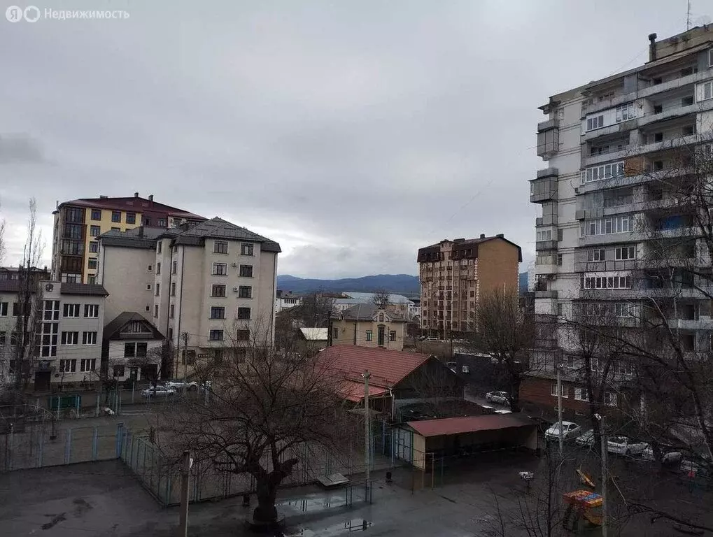 3-комнатная квартира: Нальчик, проспект Шогенцукова, 26 (79.6 м) - Фото 1