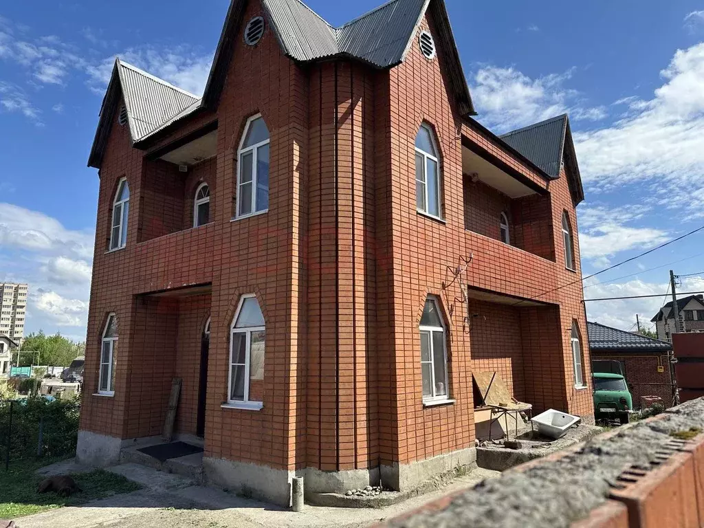 Дом в Ростовская область, Ростов-на-Дону 2-я Обзорная ул. (270 м) - Фото 1