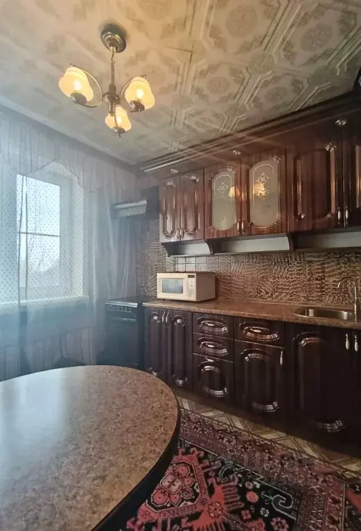 3-к кв. Омская область, Омск ул. 70 лет Октября, 13/2 (81.0 м) - Фото 1