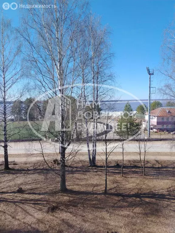 2-комнатная квартира: Добрянка, улица Энергетиков, 25 (50 м) - Фото 1