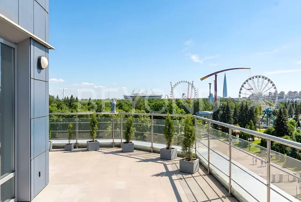 5-к кв. Санкт-Петербург ул. Рюхина, 10 (187.6 м) - Фото 1