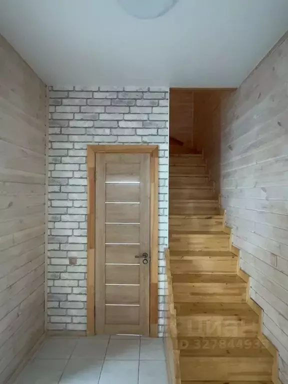 Дом в Алтай, Майминский район, Манжерокское с/пос, с. Озерное пер. ... - Фото 2