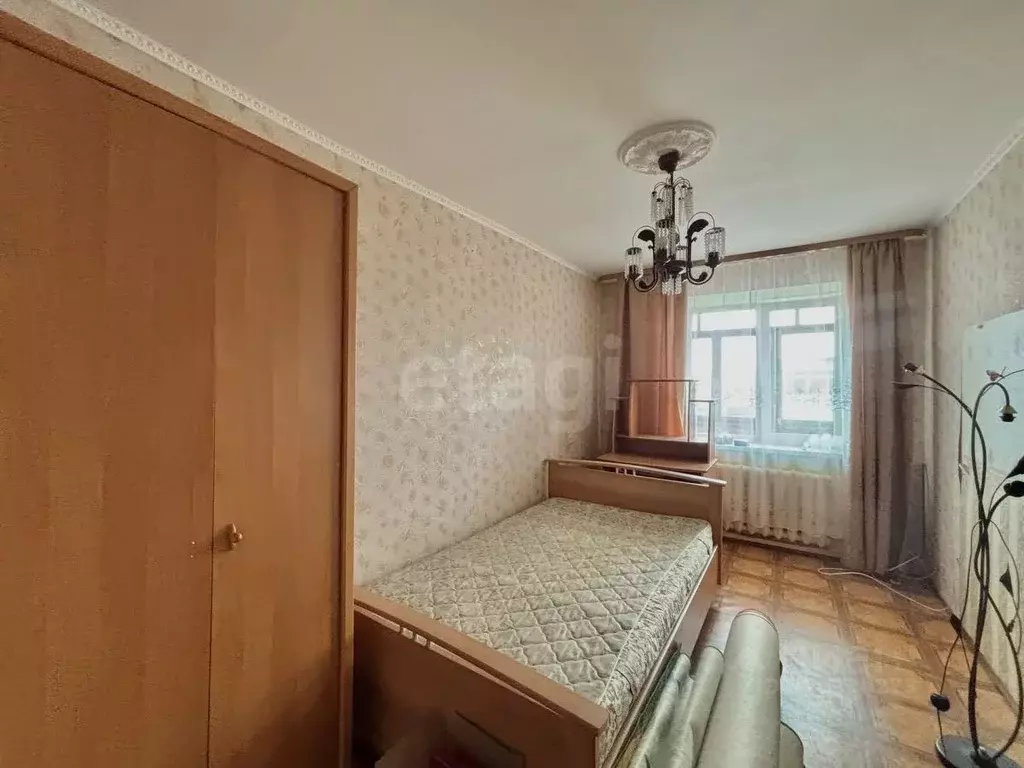 3-к кв. Псковская область, Остров 1 Мая ул., 14/11 (63.6 м) - Фото 1