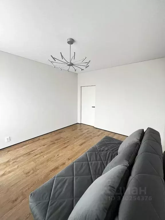 3-к кв. Красноярский край, Красноярск ул. Алексеева, 107 (80.0 м) - Фото 2