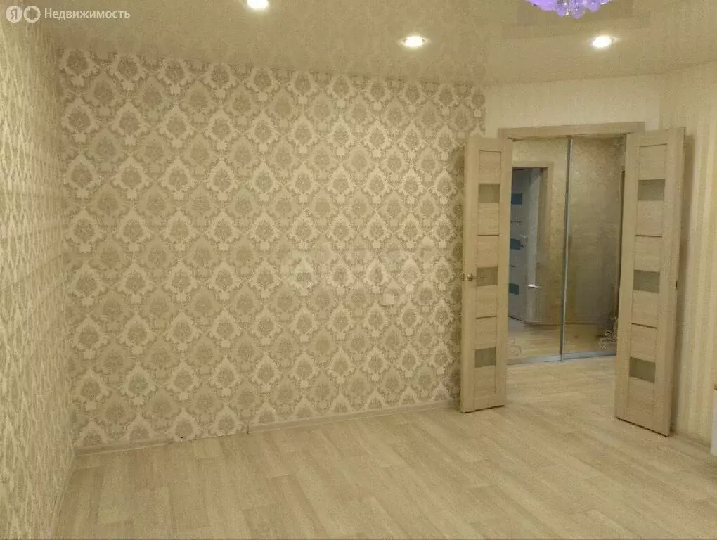 2-комнатная квартира: Уйское, улица Космонавтов, 49Б (50.8 м) - Фото 0