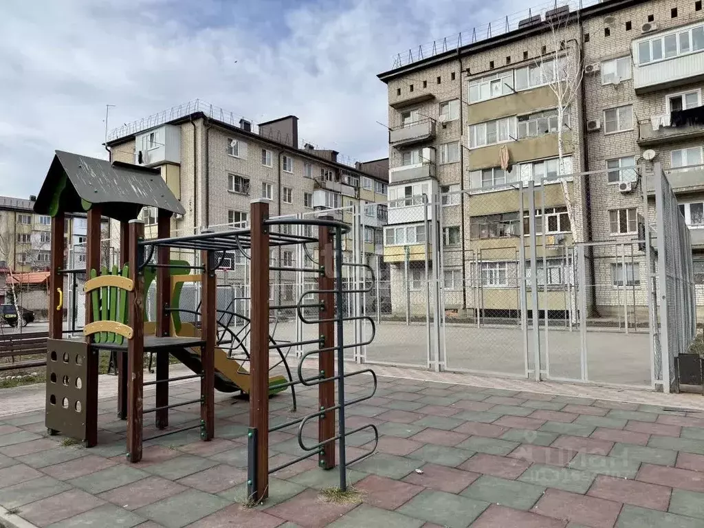 1-к кв. Карачаево-Черкесия, Черкесск просп. Ленина, 61 (29.0 м) - Фото 0