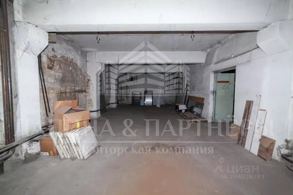 Торговая площадь в Кемеровская область, Новокузнецк ул. Кирова, 97 ... - Фото 2