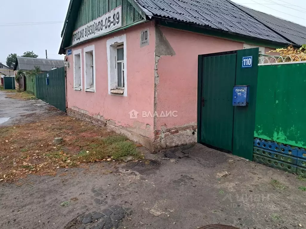 Дом в Воронежская область, Воронеж Краснознаменная ул., 110 (69 м) - Фото 1