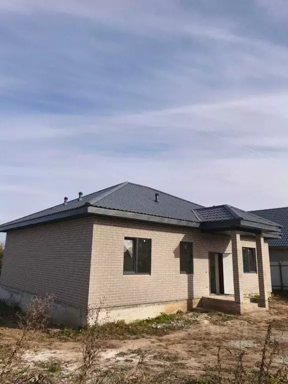 Дом в Свердловская область, Березовский муниципальный округ, пос. ... - Фото 1