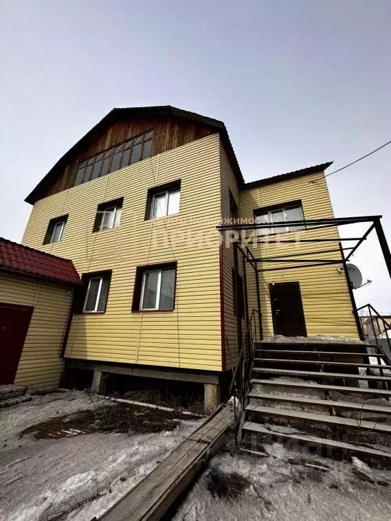 Коттедж в Саха (Якутия), Якутск Ильменская ул., 54 (399 м) - Фото 1