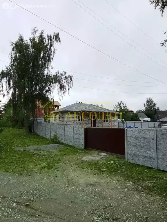Дом в Дегтярск, улица Победы (80.6 м) - Фото 1