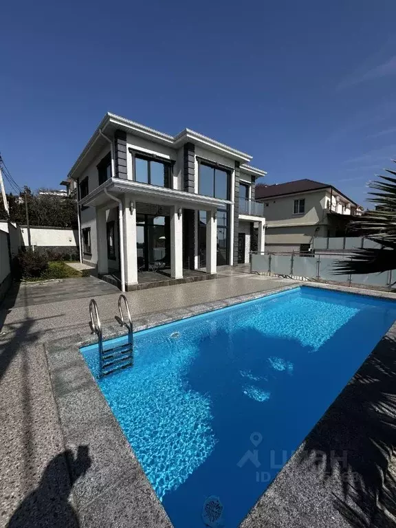 Дом в Краснодарский край, Сочи Белореченский пер., 1Г (174 м) - Фото 1