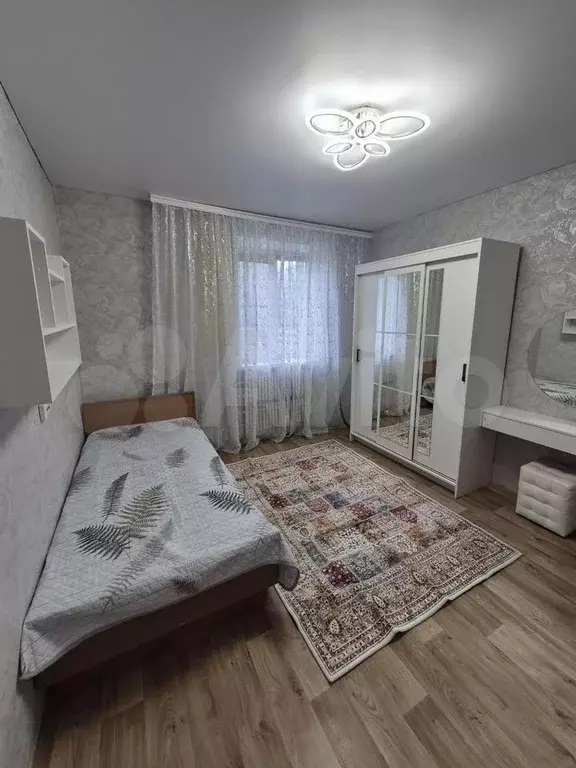 Комната 12 м в 1-к., 2/9 эт. - Фото 1