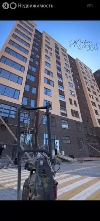 3-комнатная квартира: Махачкала, проспект Насрутдинова, 256В (78.51 м) - Фото 1