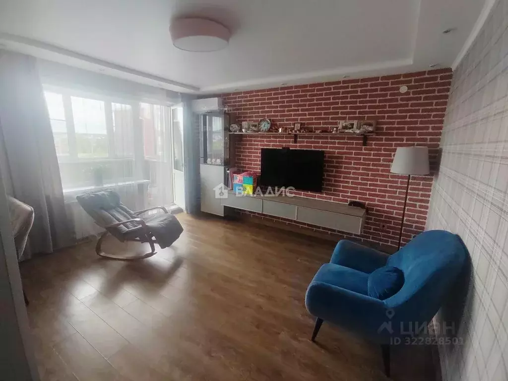 3-к кв. Бурятия, Улан-Удэ ул. Шумяцкого, 25 (63.2 м) - Фото 1