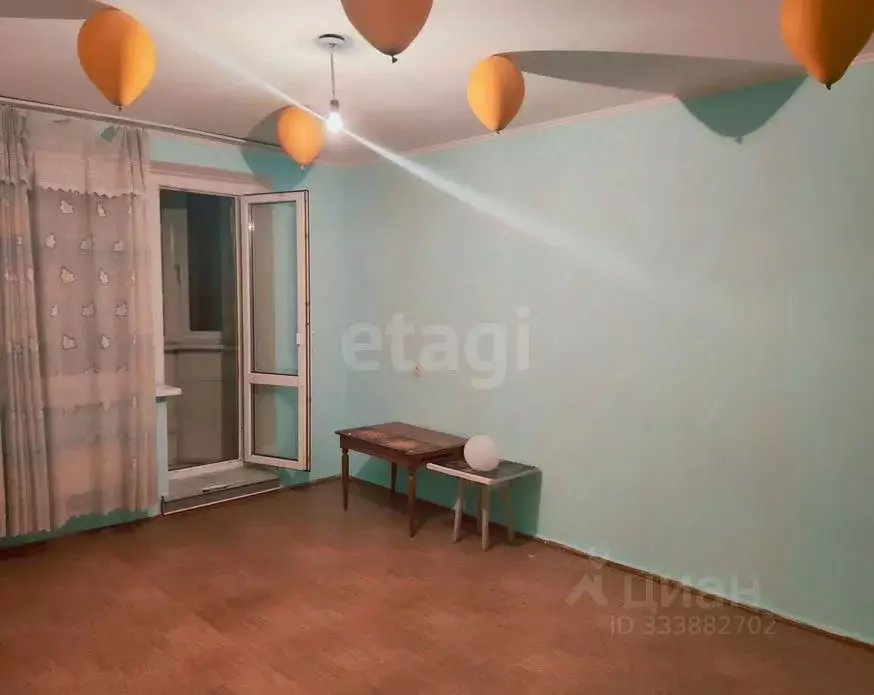 3-к кв. Тюменская область, Тюмень ул. Домостроителей, 26 (85.7 м) - Фото 1