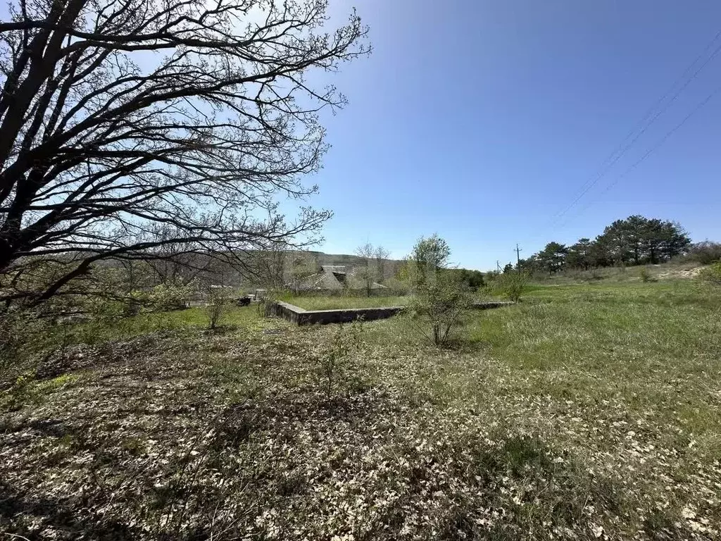 Участок в Крым, Бахчисарайский район, с. Долинное ул. Подгорная, 1А ... - Фото 1