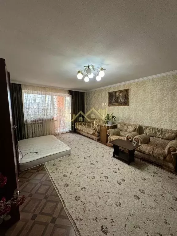 3-к кв. Северная Осетия, Владикавказ Весенняя ул., 11к2 (98.0 м) - Фото 1
