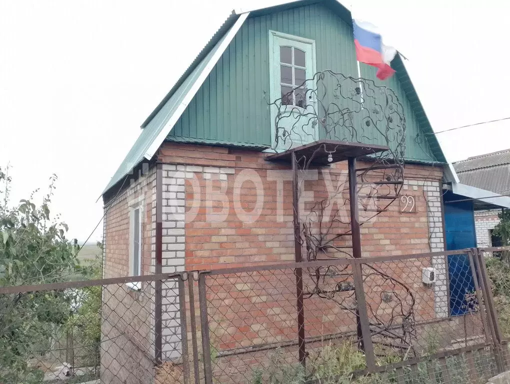 Дом в Каневской район, Стародеревянковское сельское поселение, станица ... - Фото 1