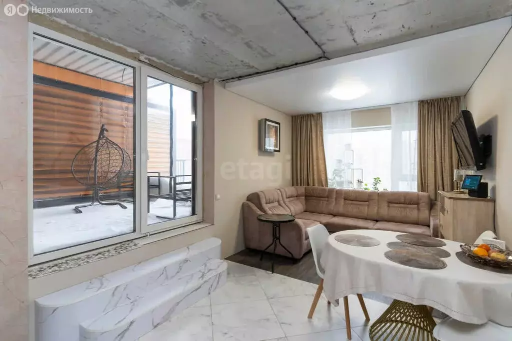 1-комнатная квартира: Тюмень, улица Михаила Сперанского, 45 (55 м) - Фото 2