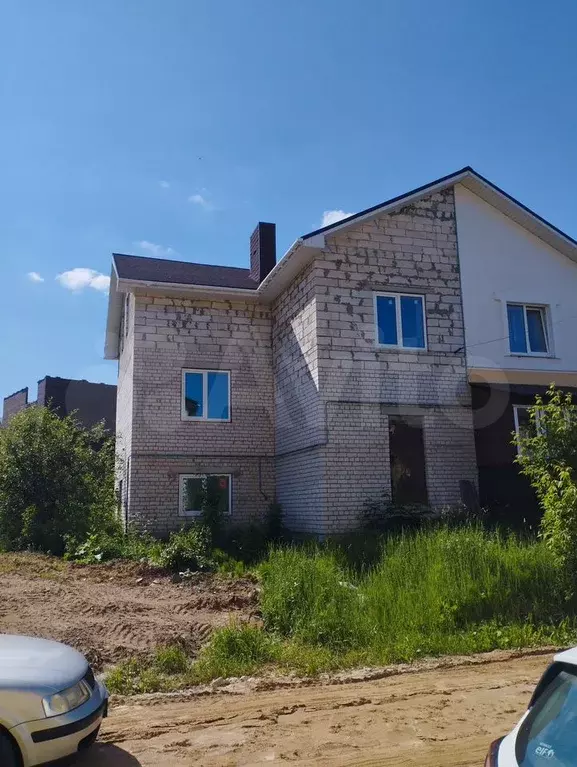 Дом 210 м на участке 4,5 сот. - Фото 1
