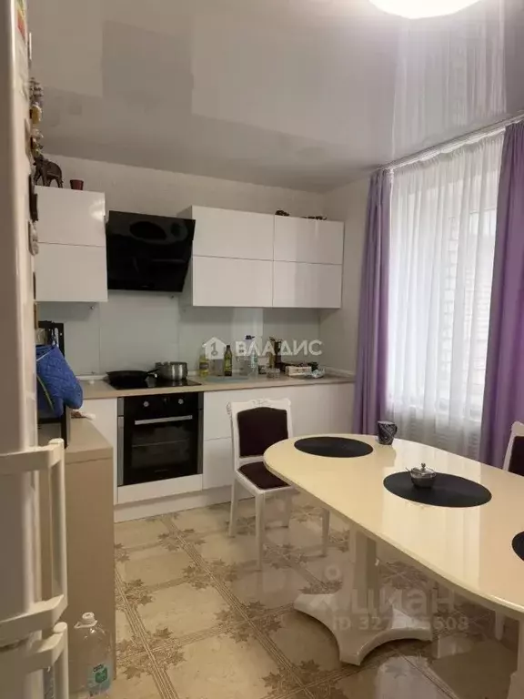 2-к кв. Волгоградская область, Волгоград ул. Землячки, 27Д (75.6 м) - Фото 2