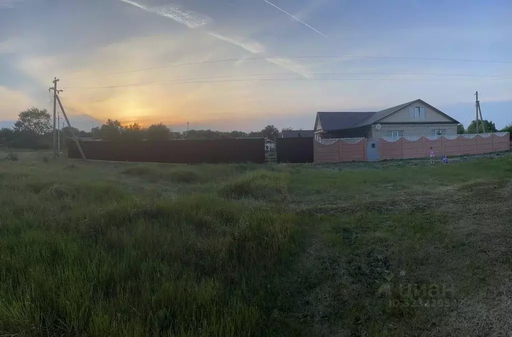 Участок в Саратовская область, Тарханы ст.  (15.4 сот.) - Фото 1