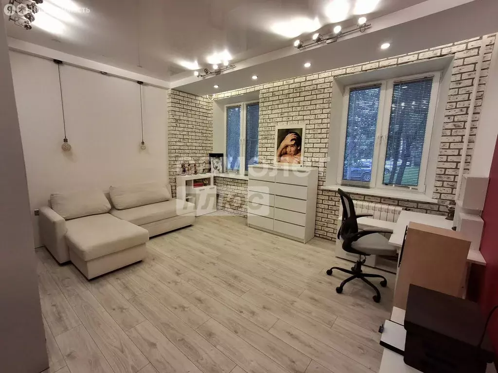 3-комнатная квартира: Москва, улица Строителей, 5к3 (78.2 м) - Фото 1