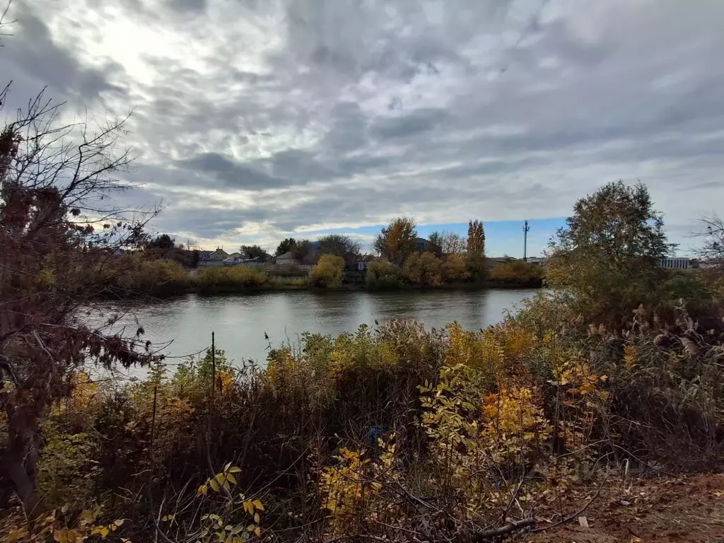Дом в Астраханская область, Астрахань ул. Набережная реки Царева, 75/1 ... - Фото 2