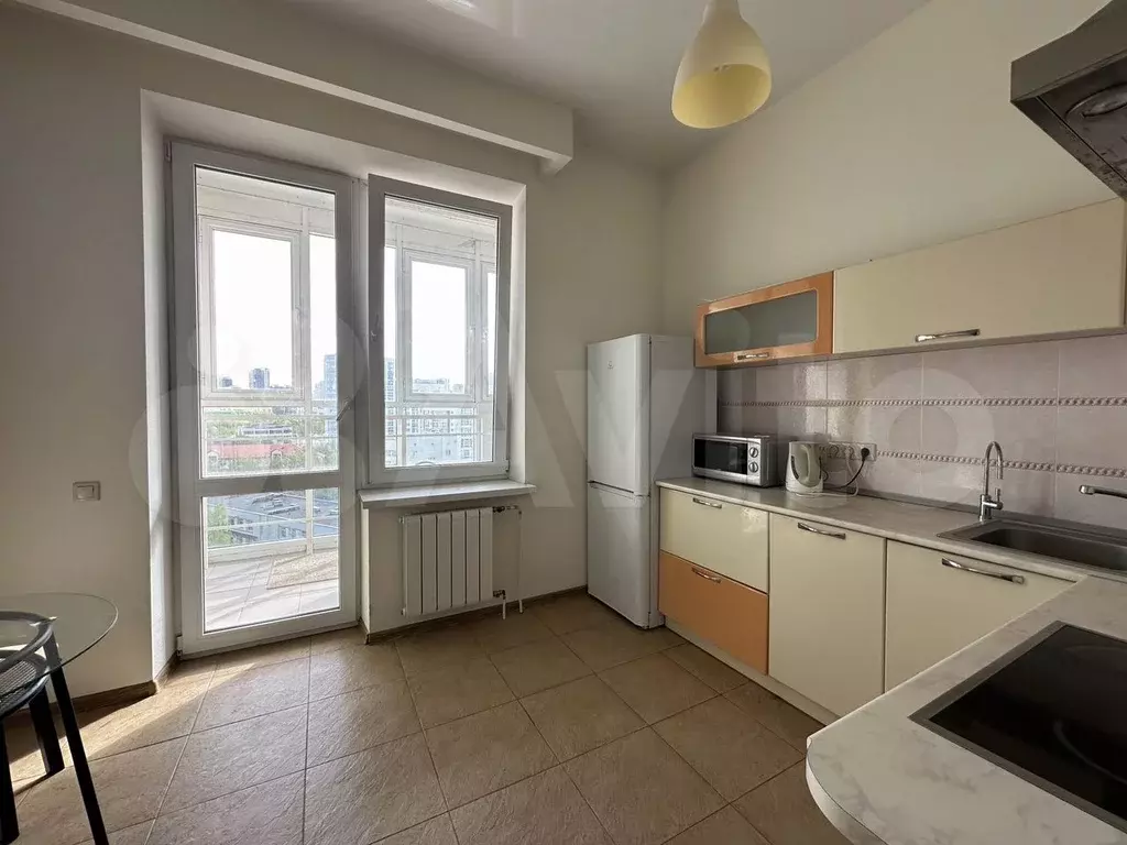 1-к. квартира, 45 м, 9/24 эт. - Фото 1