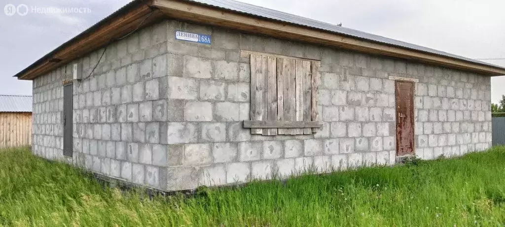 Дом в село Кочневское, улица Ленина, 168А (150 м) - Фото 1