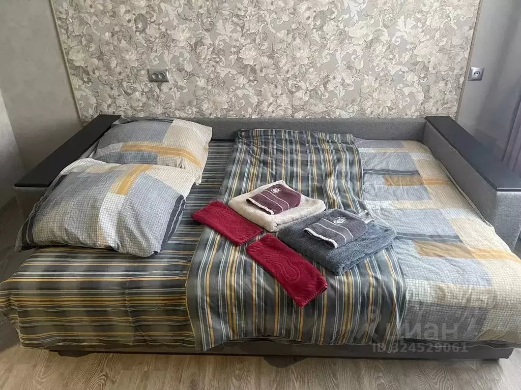 2-к кв. Тверская область, Вышний Волочек ул. Карла Маркса, 98 (50.0 м) - Фото 1