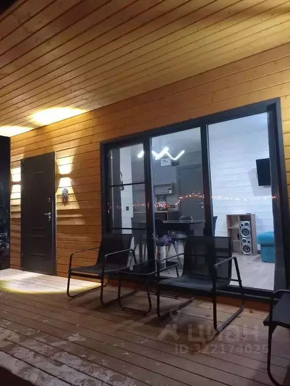 Дом в Новгородская область, Новгородский район, Савинское с/пос, д. ... - Фото 2