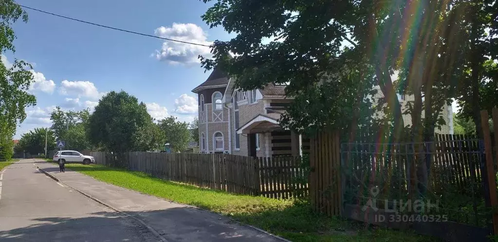 Участок в Москва с. Никольское, ул. Центральная (12.0 сот.) - Фото 1