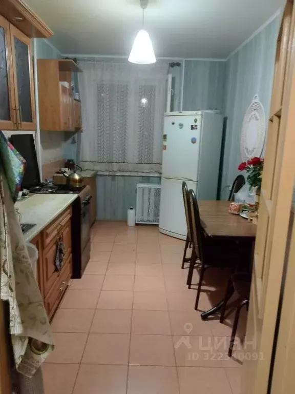 3-к кв. Ростовская область, Волгодонск ул. Максима Горького, 169 (58.0 ... - Фото 1