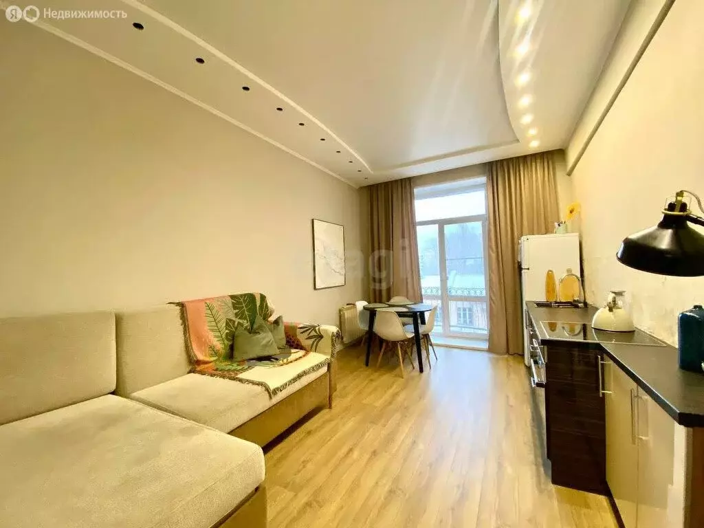 2-комнатная квартира: Новокузнецк, Пионерский проспект, 14 (61.6 м) - Фото 1