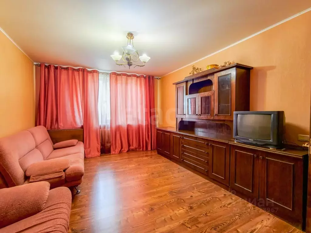 3-к кв. Вологодская область, Череповец ул. Командарма Белова, 35Б ... - Фото 1