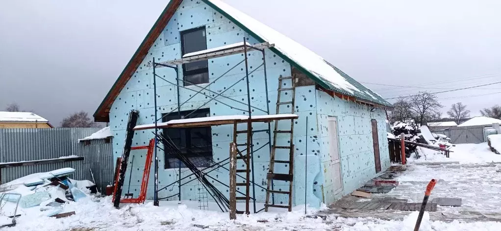 Дом в Московская область, Серпухов городской округ, д. Лужки 6 (98 м) - Фото 0