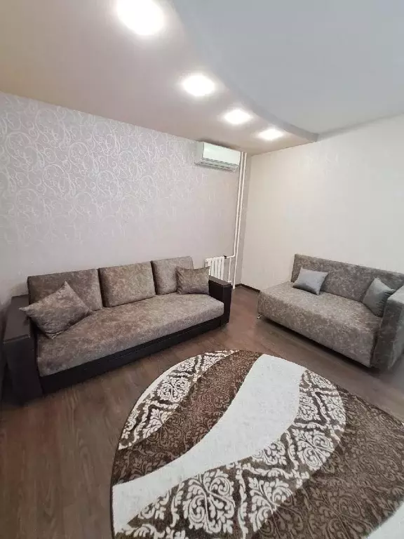 1-к кв. Астраханская область, Астрахань Тихорецкий пер., 5 (50.0 м) - Фото 2