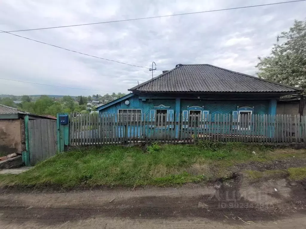 Дом в Кемеровская область, Новокузнецк Горная ул., 94 (64 м) - Фото 1
