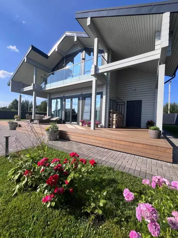 Коттедж в Санкт-Петербург, Санкт-Петербург, Петергоф Петергофские Дачи ... - Фото 1