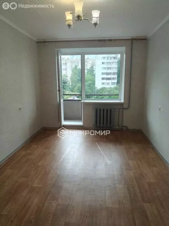 1к в 12-комнатной квартире (12 м) - Фото 2