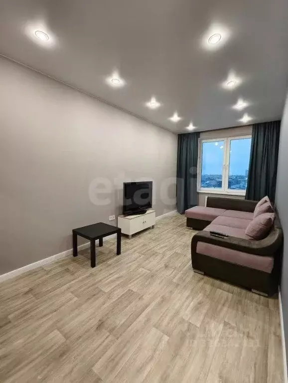 1-к кв. Тюменская область, Тюмень ул. Ветеранов Труда, 9А (30.0 м) - Фото 1