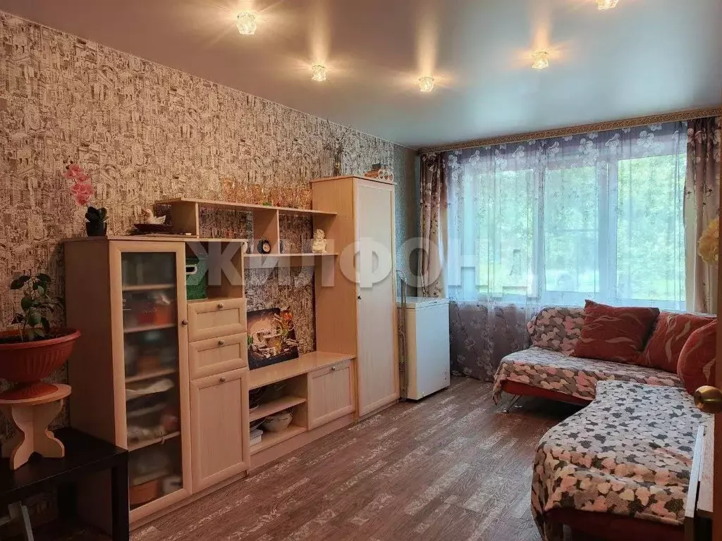 3-к кв. Новосибирская область, Новосибирск Приморская ул., 33 (61.3 м) - Фото 0